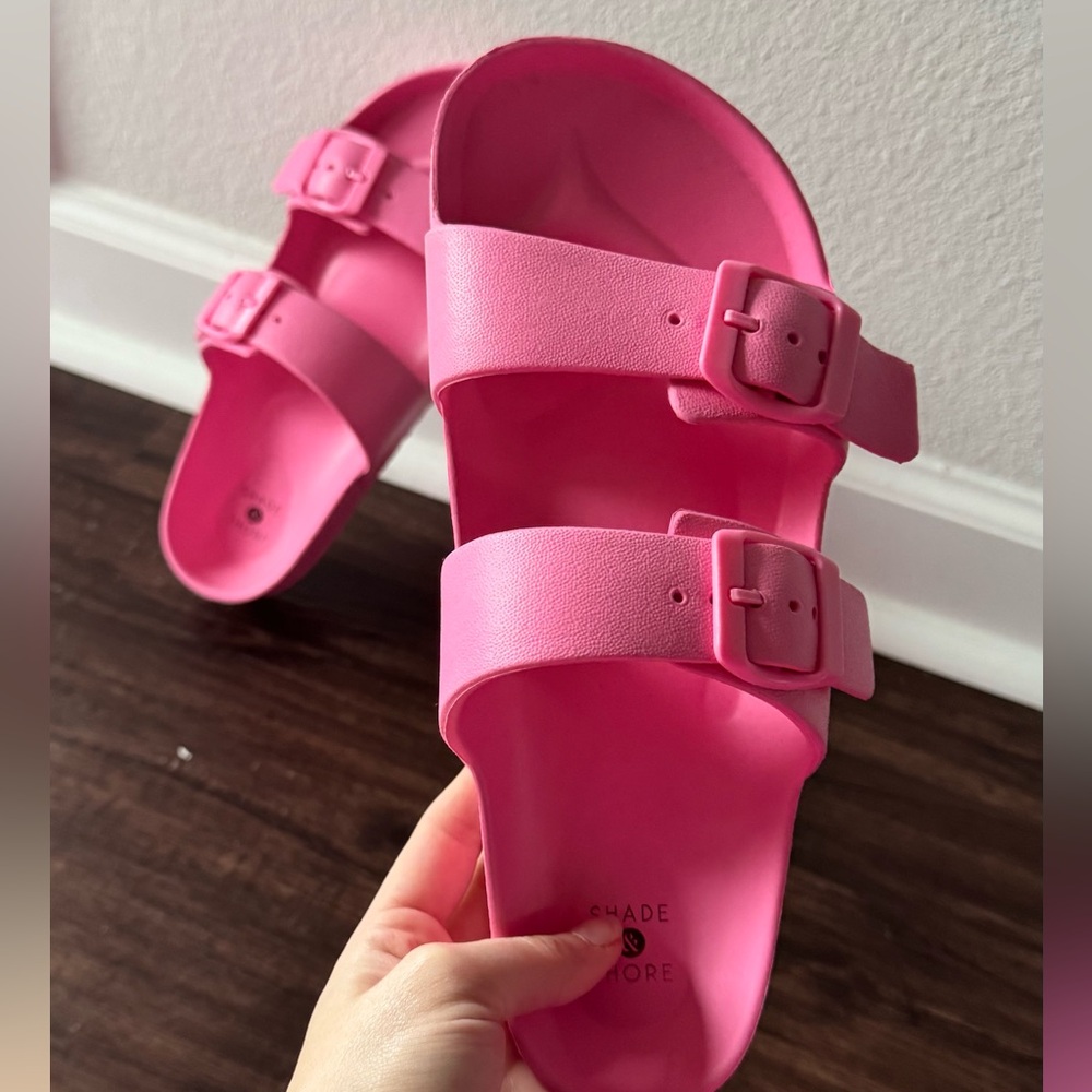 Shade & Shore Bright Neon Pink Double Strap Summer Sandals Slides - Picture 4 of 10